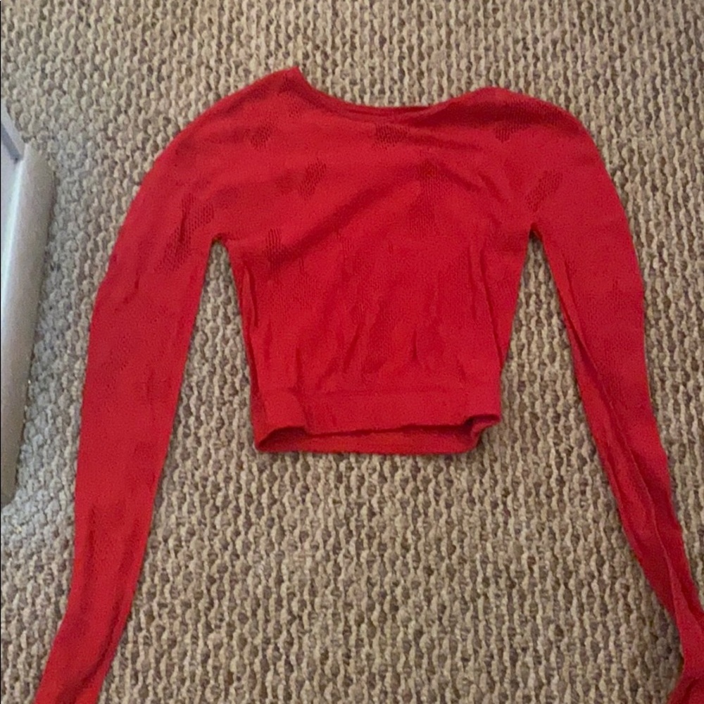 Fabletics sculpknit cropped top